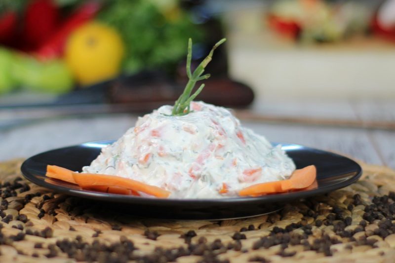 akdeniz haydari meze çeşitleri içinde vazgeçilmezdir. Aşkı meze farkı ile haydarinin lezzetine doyamayacaksınız! Toptan sipariş için hemen ara!