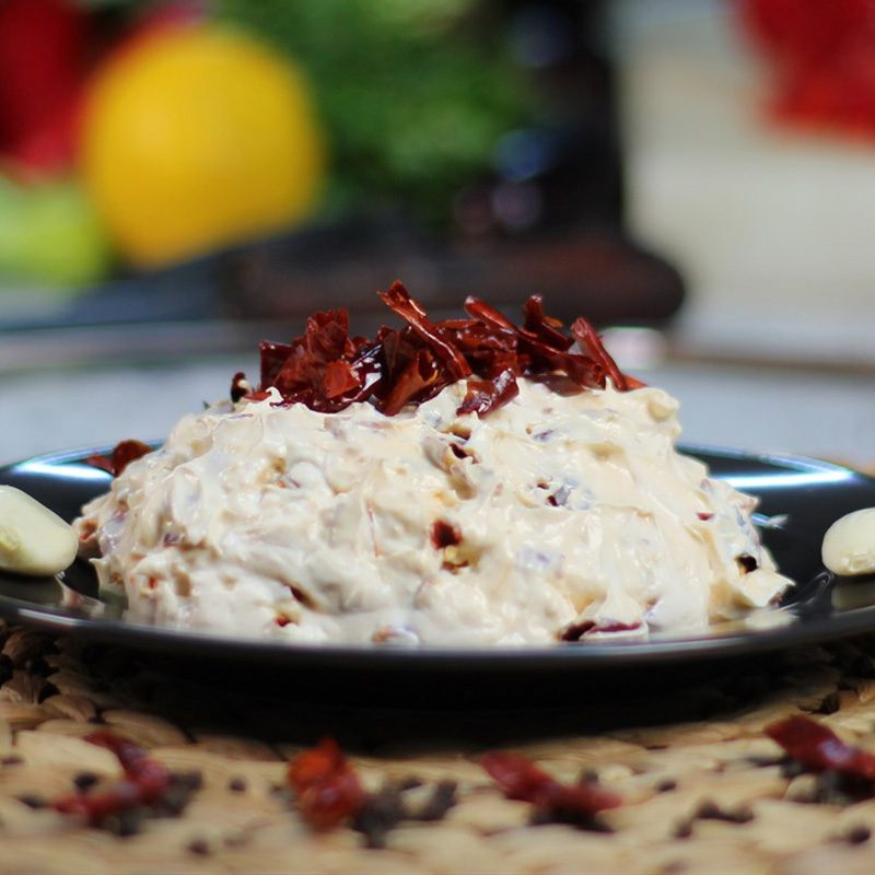 Acılı Yoğurt Atom mezesi, mezeci ve tüm meze çeşitleriyle aşkı-mezede