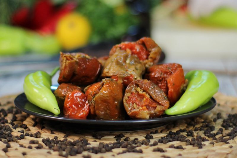 kuru biber dolma biber dolması meze ara sıcak meze çeşitleri aşkı mezede! izmir manisa ege ve tüm türkiye için toptan meze siparişi, meze üreticisi